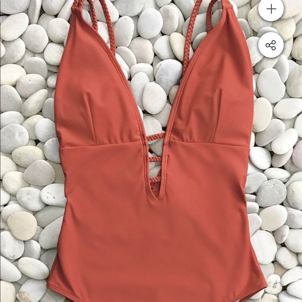 NWT Cupshe swimsuit